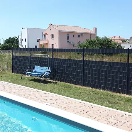 Lug Privlaka With Pool *